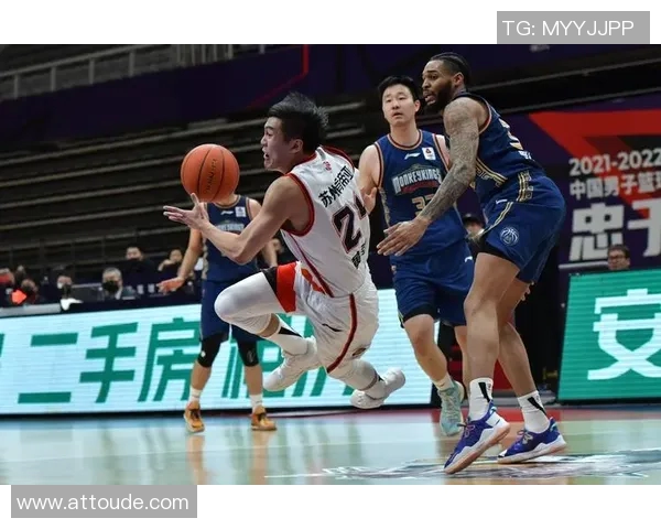 赛后复盘:上海篮球队与南京篮球队心理素质对比分析与反思 赛后复盘:上海篮球队与南京篮球队心理素质对比分析与反思