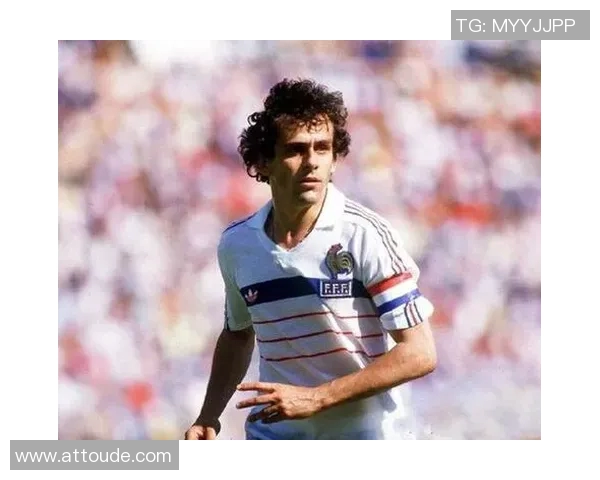 热爱足球的明星们都有哪些他们的偶像与崇拜的足球明星呢