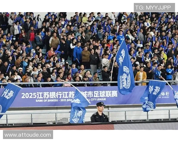 南京足球队在城市联赛中的节奏表现分析与点评